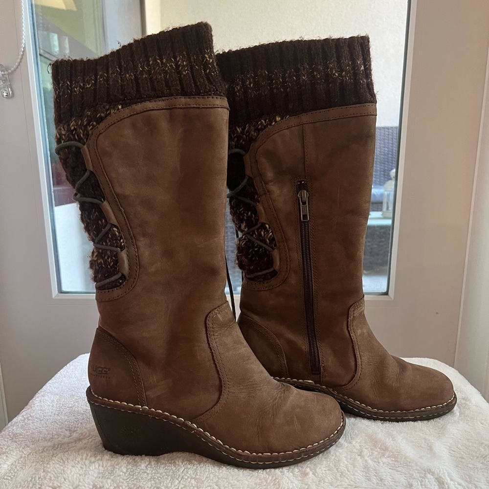 UGG Skylair Brown Knitted Zipper Sheepskin